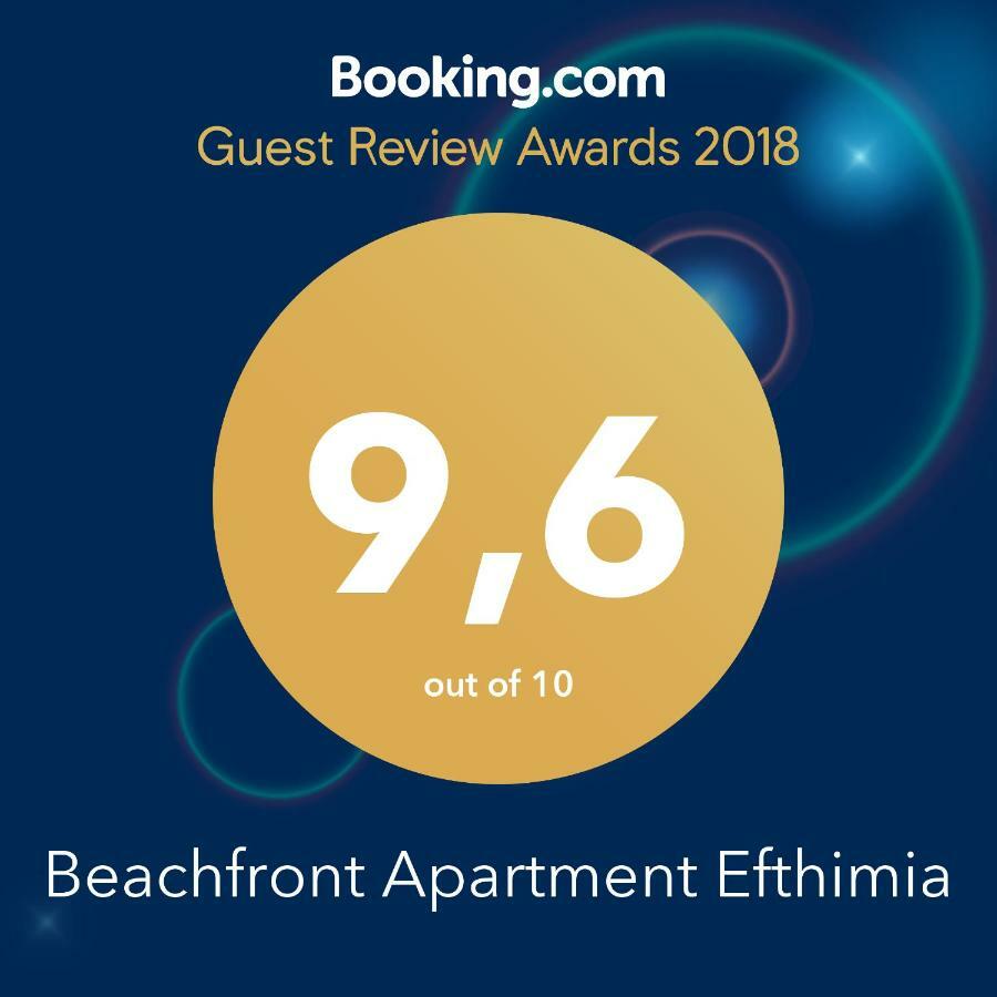 קוקארי Eftopia Beachfront 3-Bedrooms Apartment מראה חיצוני תמונה